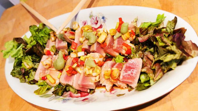 Pittige tonijnsashimi Pittige tonijnsashimi