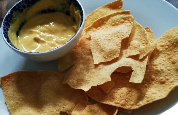 papadum met yoghurtdip